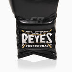 Guantes de boxeo Cleto Reyes Entrenamiento Tradicional CE4 Negro-plata con cordones