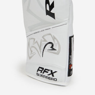Guantes de boxeo Rival RFX Guerrero Pro Fight SF-H blanco