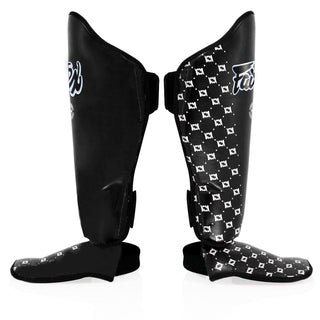 Espinilleras Fairtex Competición SP5 con parapiés Negro