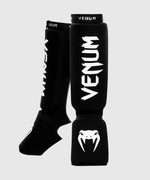 Espinilleras con protector de pies a media Venum Kontact