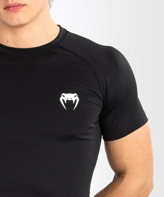 Rashguard Venum Contender mangas cortas