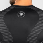 Rashguard Venum Nexus mangas largas