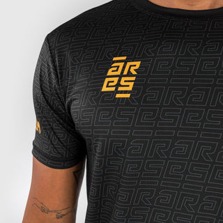 Camiseta Venum X Ares 2.0 Dry Tech Negro-oro