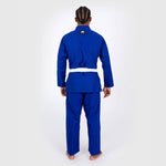 BJJ Gi Venum En primer lugar