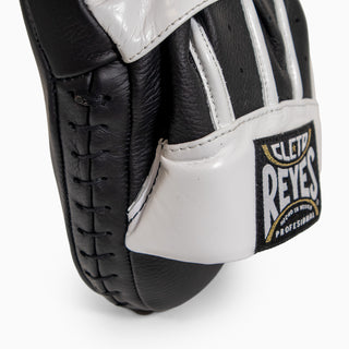 Manoplas de boxeo Cleto Reyes Curvas 