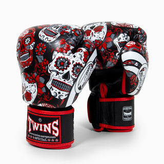 Guantes Muay Thai Twins Special FBGVL 3 Skull Rojo 