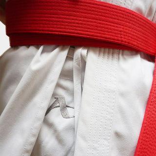 Karategui Arawaza Kata Deluxe Evo WKF bordado blanco