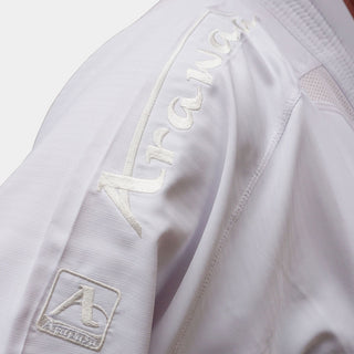 Karategui Arawaza Kumite Deluxe Evo WKF bordado blanco-Combat Arena