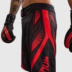 Pantaloncini MMA Venum Amazonia Reborn Nero-rosso-Combat Arena
