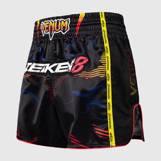 Pantalones cortos kick-tailandés Venum Tekken 8 Yoshimitsu Negro-naranja-Combat Arena