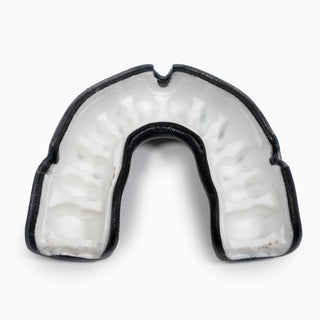 Protector bucal Opro Instant Custom-Fit Jaws Negro 