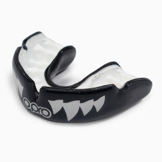 Protector bucal Opro Instant Custom-Fit Jaws Negro 