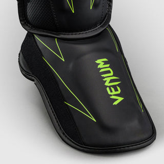 Espinilleras Venum Amazonia Reborn Negro-verde-Combat Arena