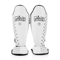 Espinilleras Fairtex Competición SP5 con parapiés Blanco 