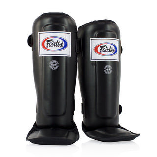 Espinilleras Fairtex SP3 de doble acolchado con protector de pies 