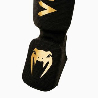 Espinilleras con protector de pies a media Venum Kontact 