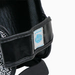 Espinilleras con parapiede Adidas Pro Kickboxing WAKO Negro-blanco 