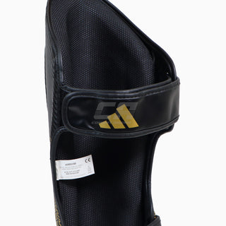 Espinilleras con parapiede Adidas Pro Kickboxing WAKO Negro-oro 
