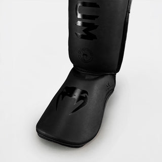 Espinilleras con Parapiede Venum Challenger Negro Black 