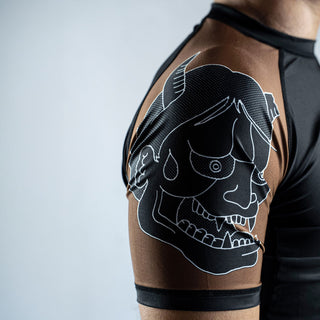 Rashguard Half Sumo Sugoi Ranked Marrón-Combat Arena