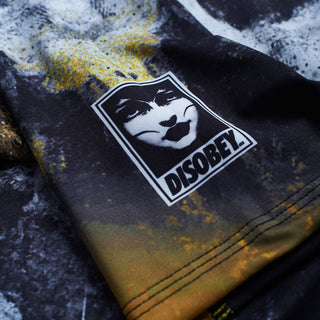 Rashguard Manto Disobey mangas cortas
