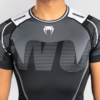 Rashguard Venum Adrenaline mangas cortas Negro-gris 