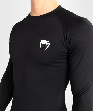 Rashguard Venum Contender manga larga