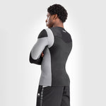 Rashguard Venum Tempest maniche lunghe Nero-Combat Arena