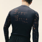 Rashguard Manto Free Hugs manga larga